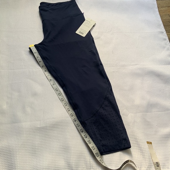 Layer 8 speedy capri leggings size XL - Picture 7 of 7